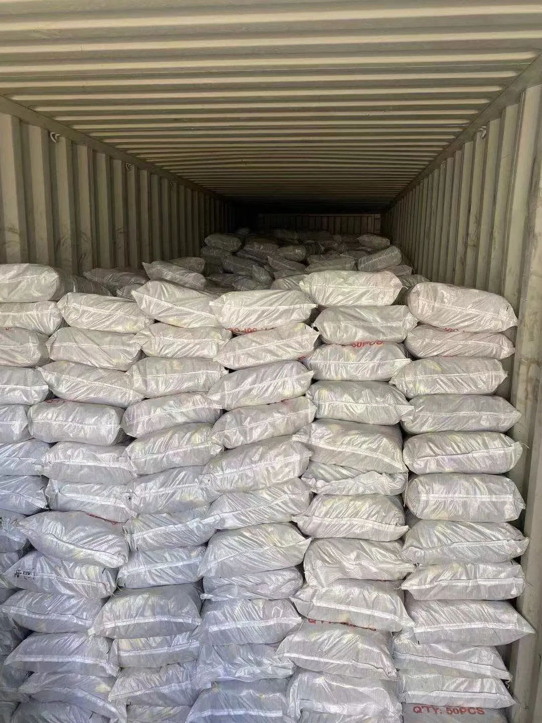 Шина мотоциклетная бескамерная 300-17