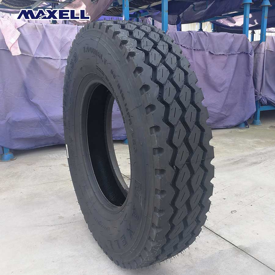Maxell MA32 9.00R20 Big Block Pattern Truck Tyre for Mixer