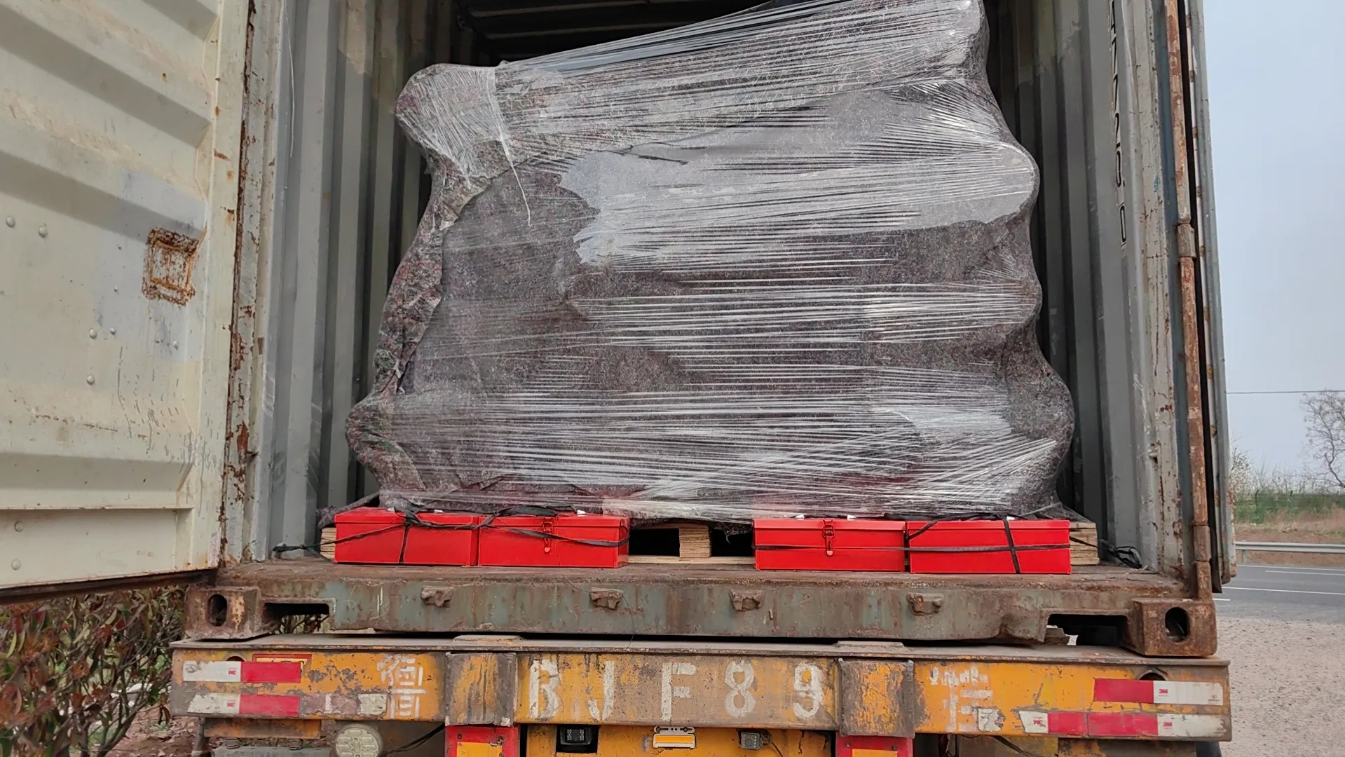 Усиленный кордный морской понтон для спуска судов и тяжелых грузов