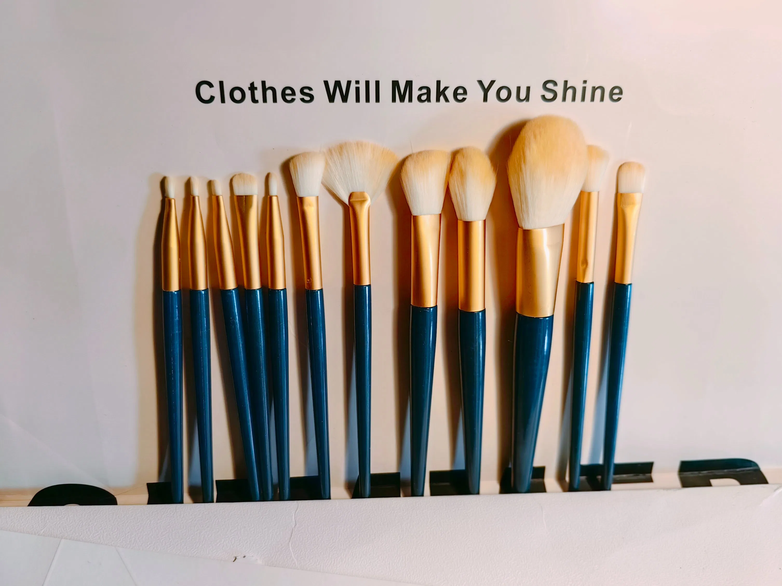 2025 Luxury Makeup Brushes Set Foundation Powder Blush Eyeshadow Concealer Lip Eye Make up Brushcosmetics Beauty Tool