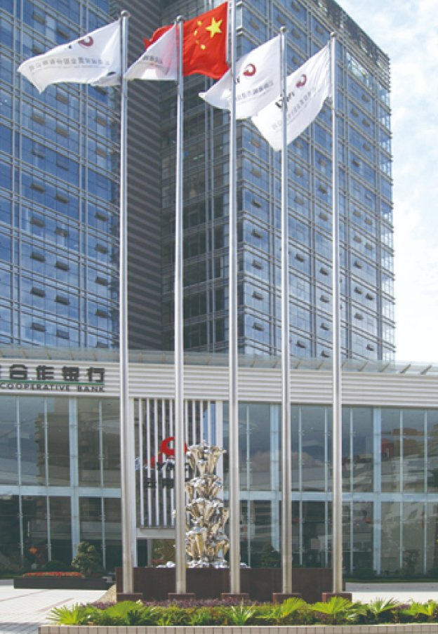 Tapered Aluminum Flag Pole with Anodized Finish for Outdoor Use