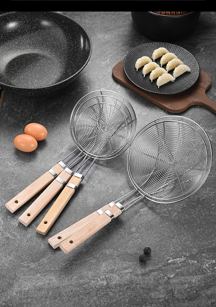 Commercial Grade Stainless Steel Wire Strainer with Ergonomic Wooden Handle Wholesale Available