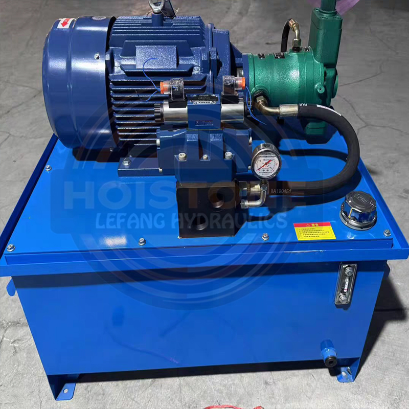 Мобильная гидравлическая станция с ручным клапаном