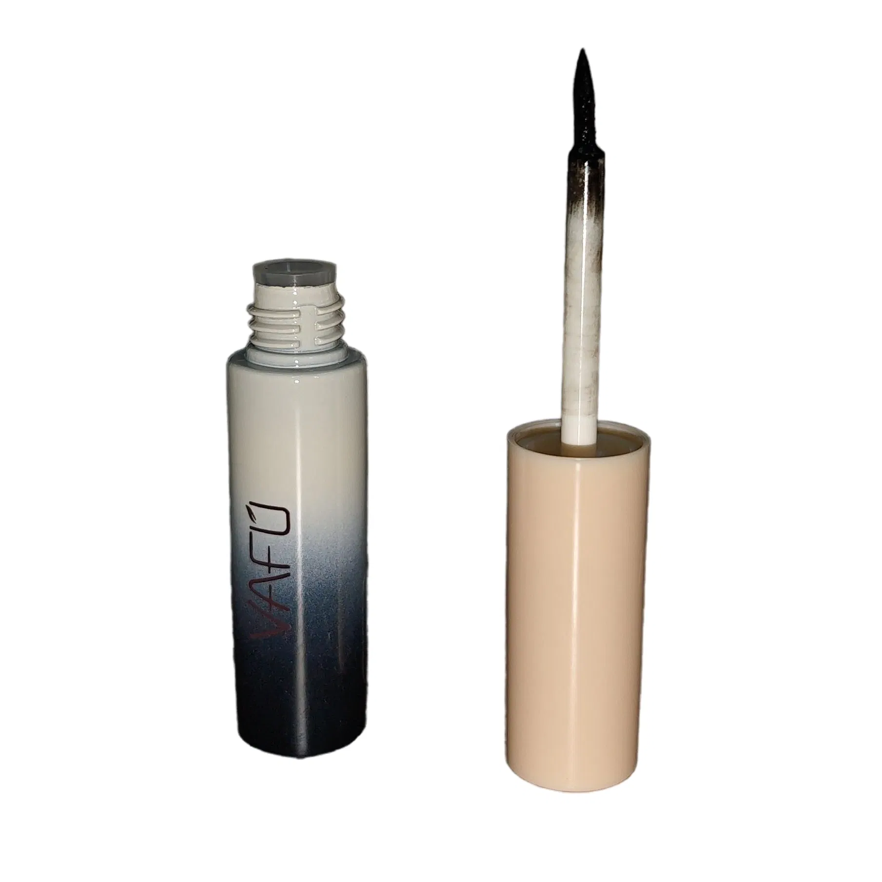 High-Quality Matte Eyeliner for Effortless Precision and Long-Lasting Wear