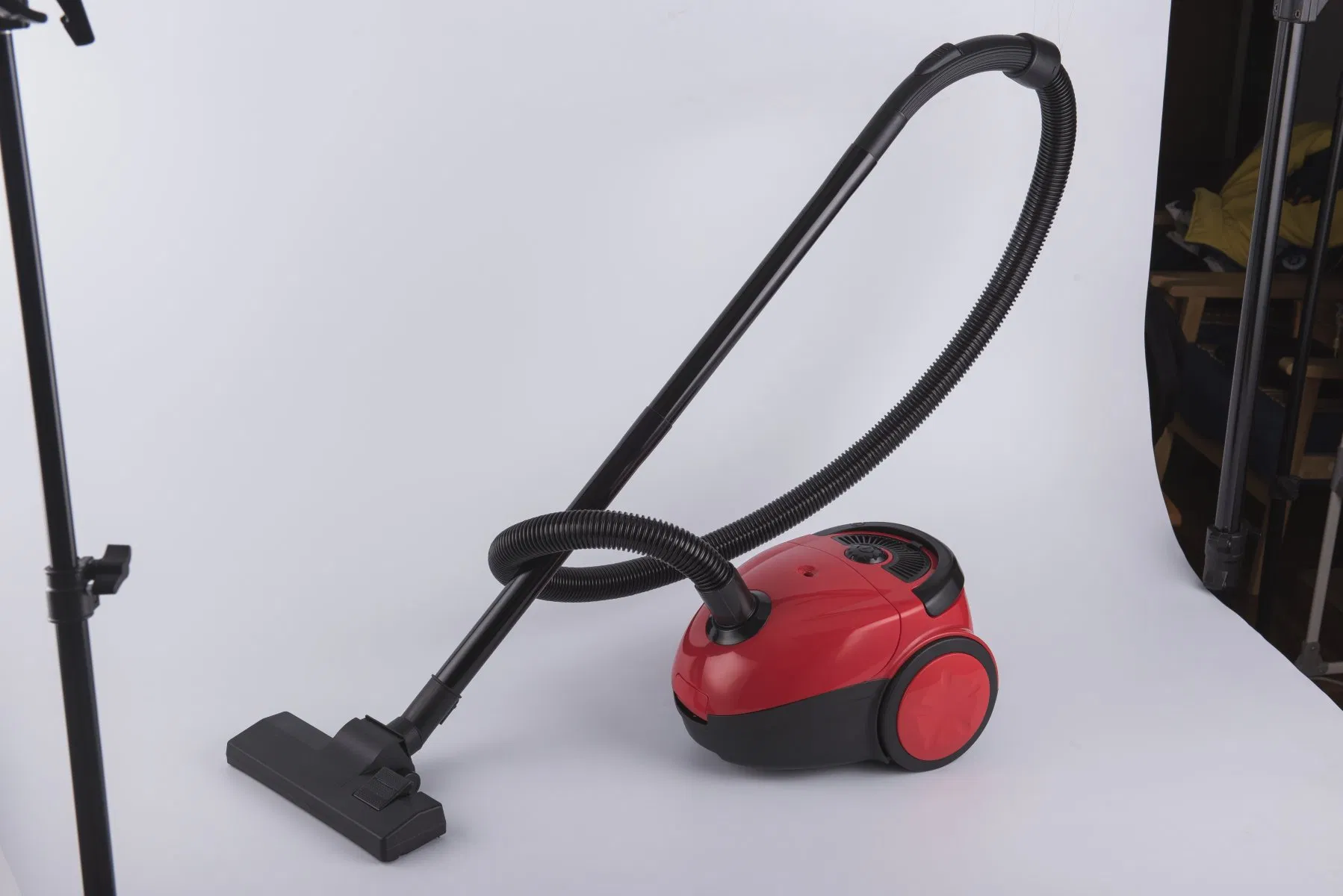 Professional Bagged Vacuum Cleaner for Versatile Cleaning Needs