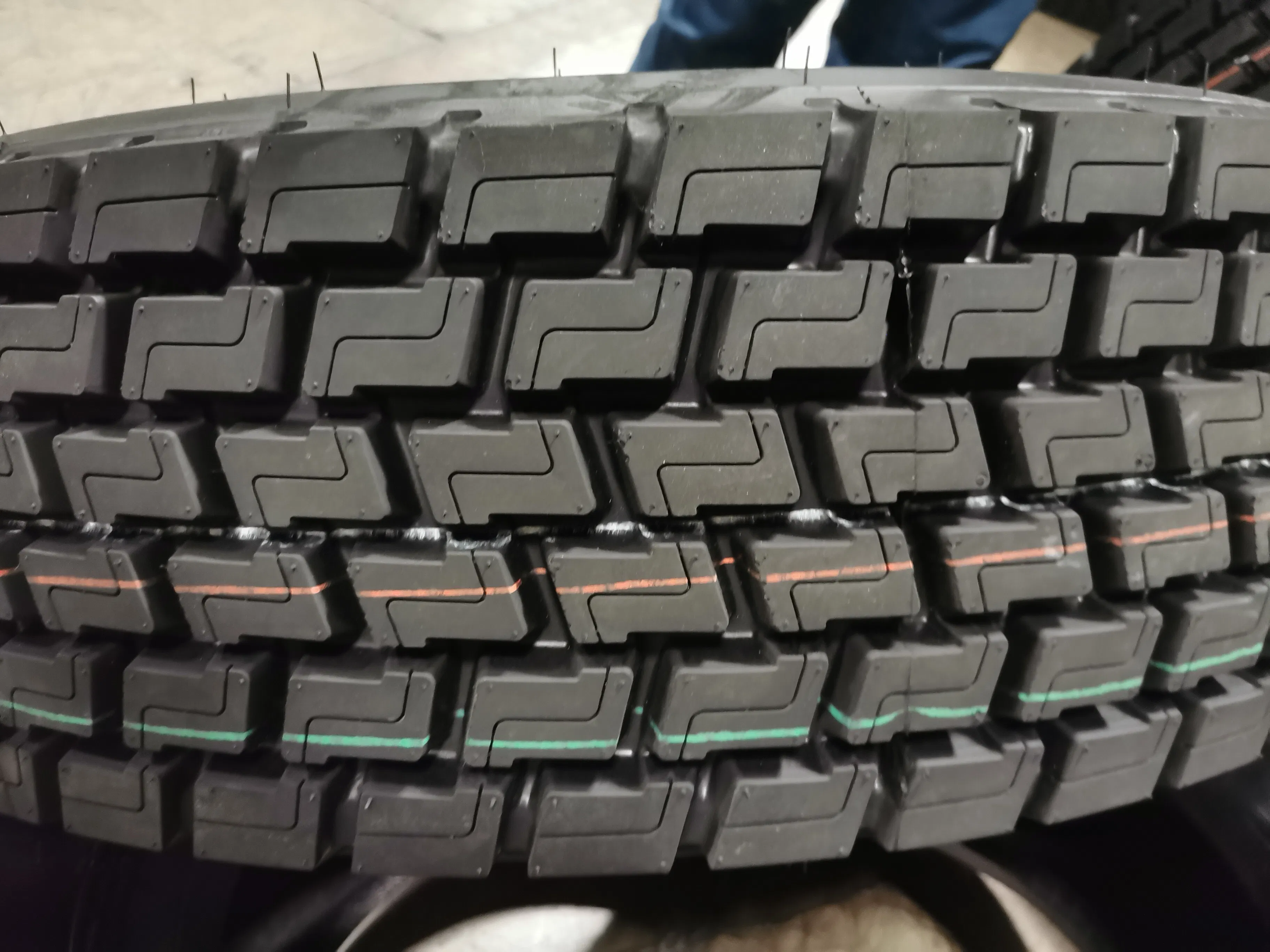 Dovroad Joyroad Kapsen City Truck 215/75 R17.5