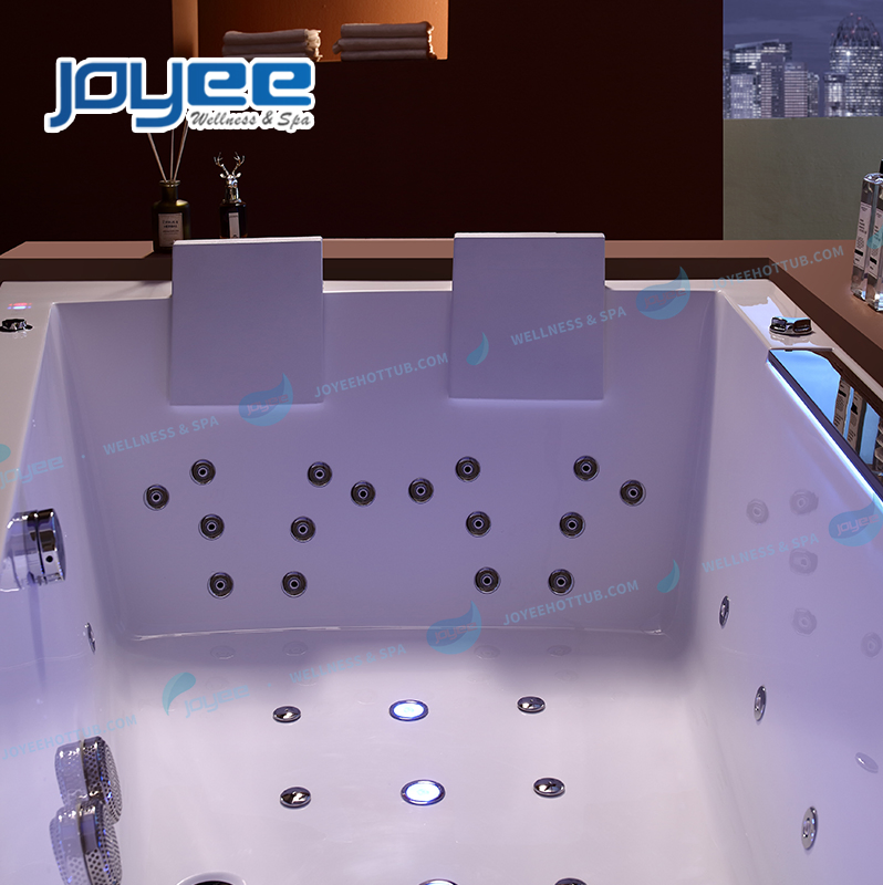 Угловая акриловая ванна Joyee с гидромассажем и душем