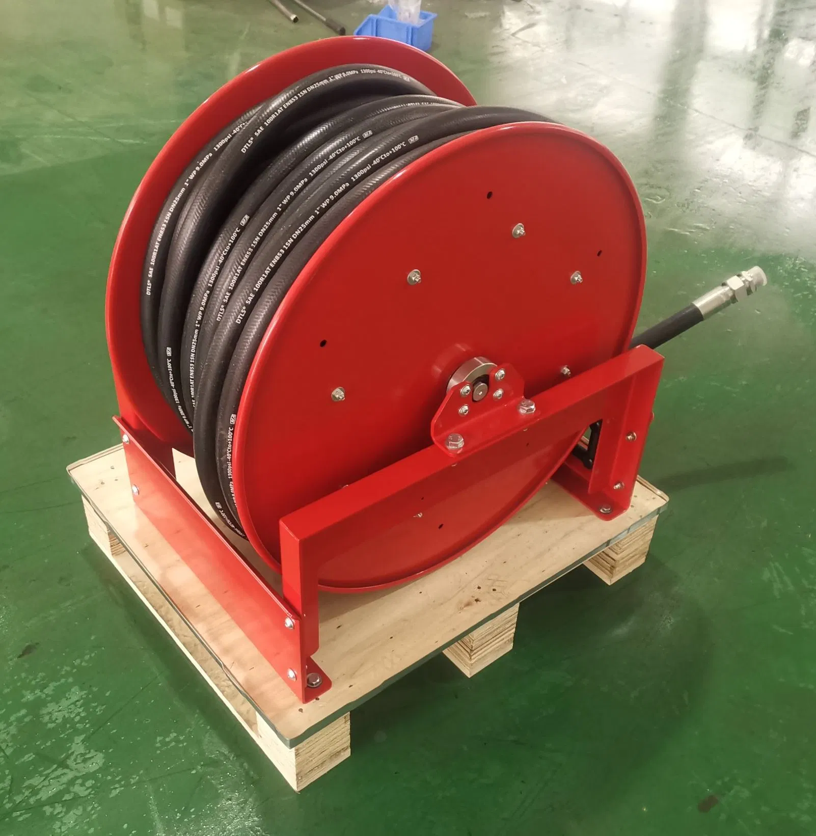 Factory Sales Retractable Wall-Mounted Garden Hose Reel Water Air Hose Reel