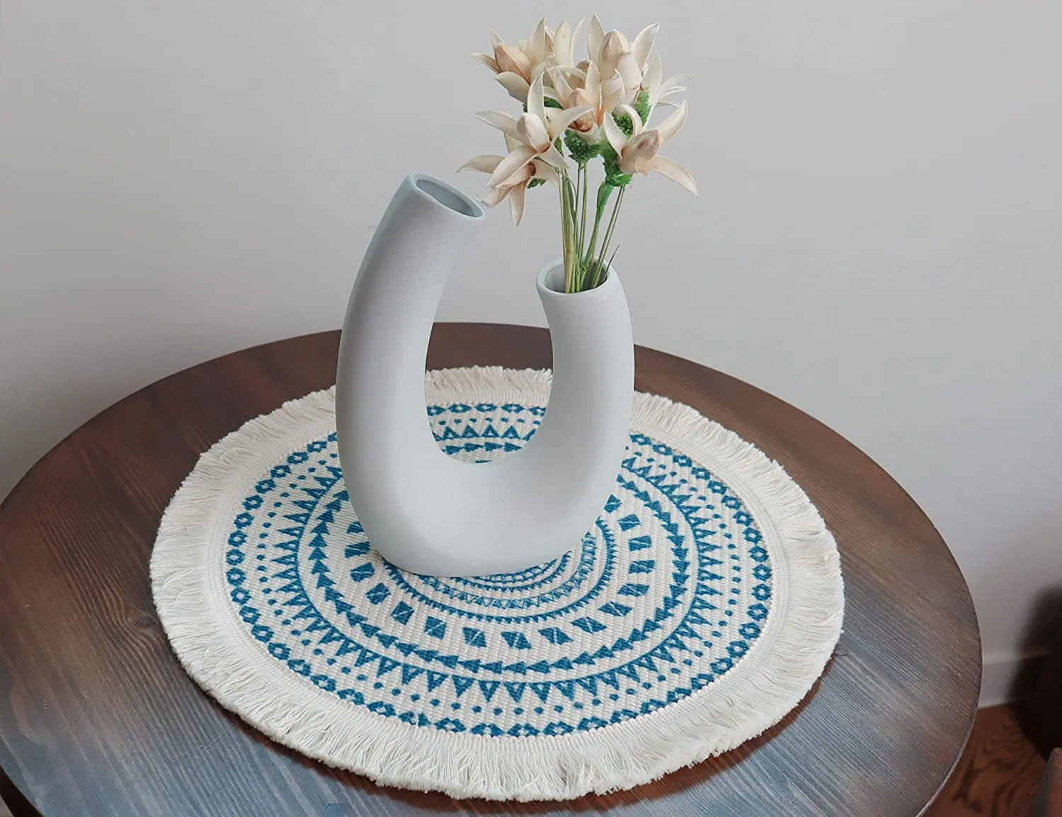 4 Round Boho Tassels Heat Resistant Non-Slip Washable Circle Placemats