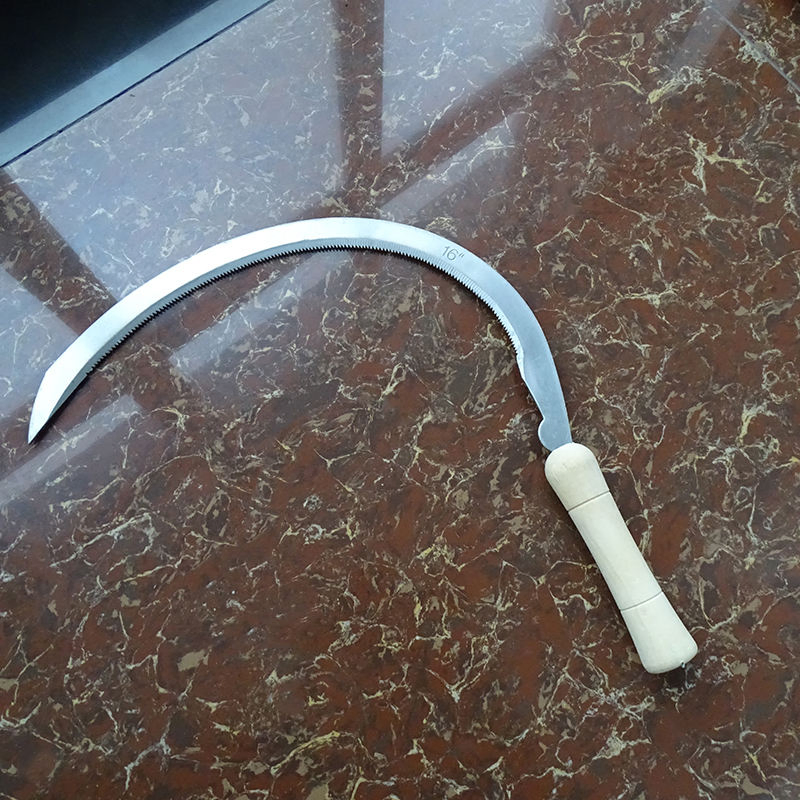 Farming Hand Tools Steel Grass Tooth Garden Sickle with Wooden Handle