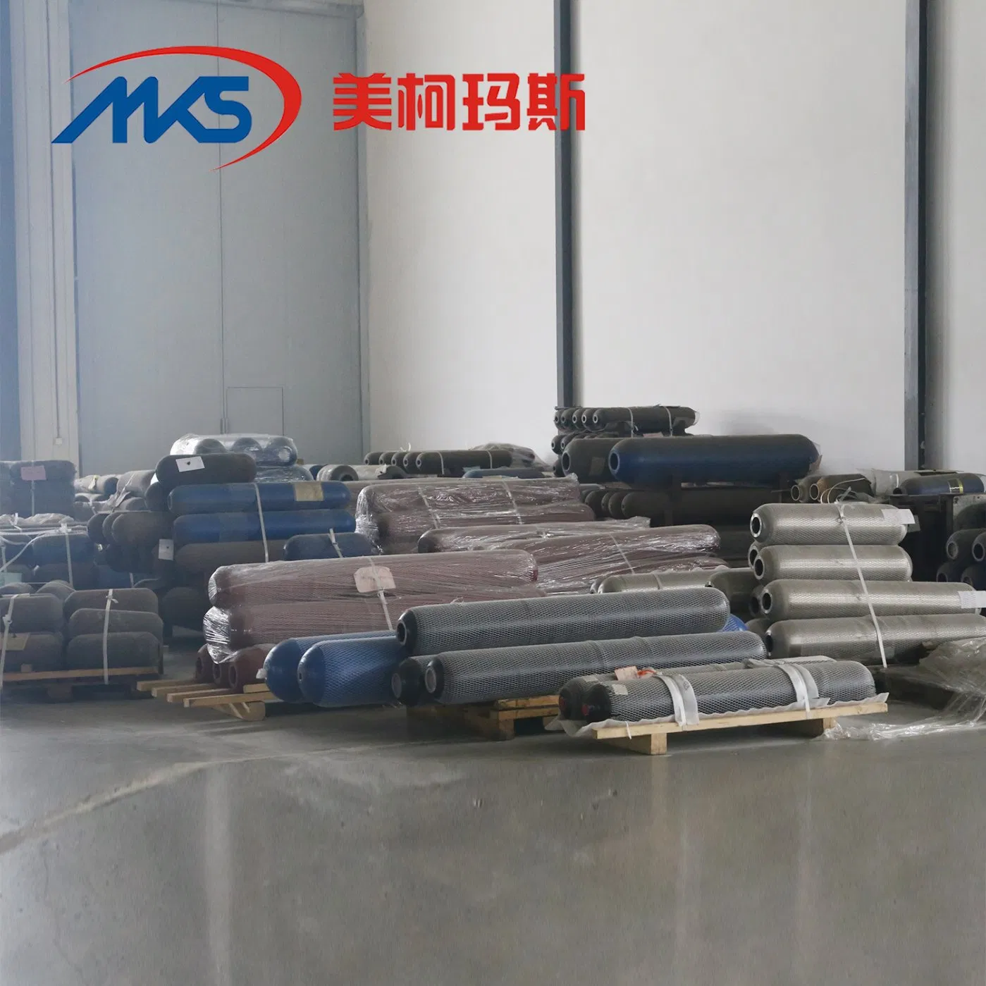 Гидравлический аккумулятор MKS 363-5216 для экскаватора