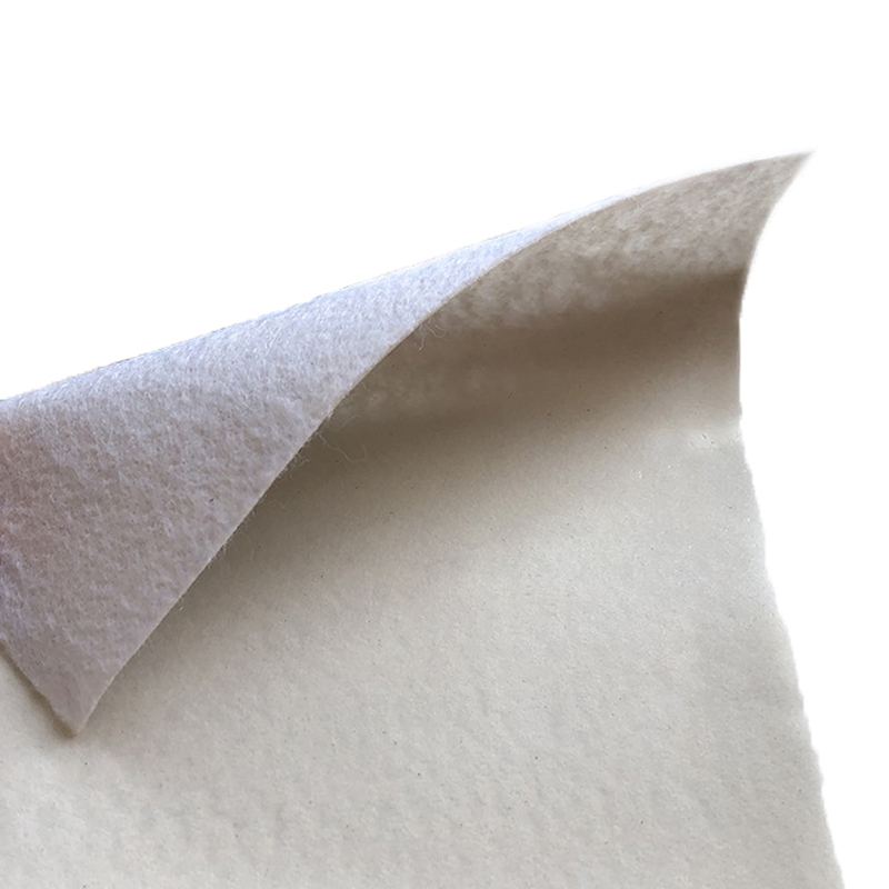 Anti Chemical Corrosion Anti- Infiltration One Layer of Polyester Mat/PE Membrane Composite Geotextile Mat