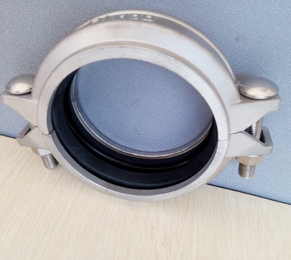 304 4~6 Inch Stainless Steel Grooved Clamp Pipe Fittings