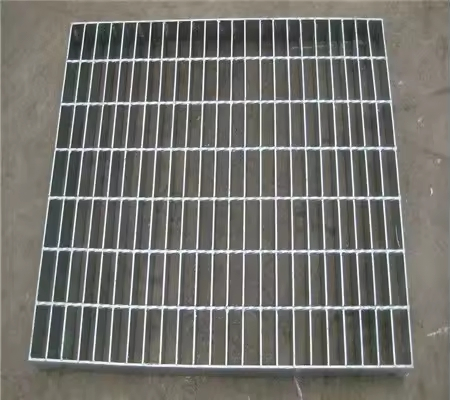 Premium Square Stainless Steel Grating for Durable Outdoor Use