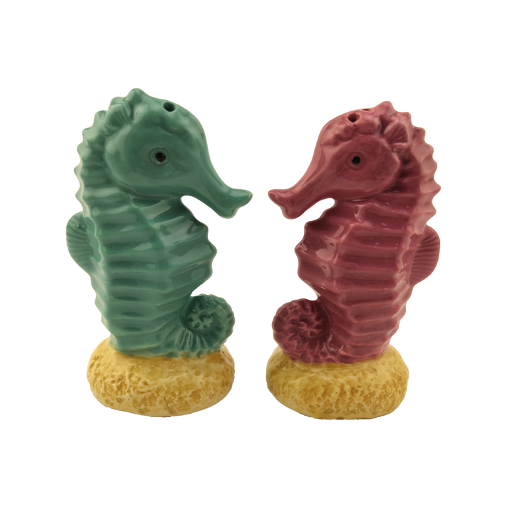 Custom Logo Kitchen Decor Beach Souvenir Animal Unique Ceramic Salt and Pepper Shakers