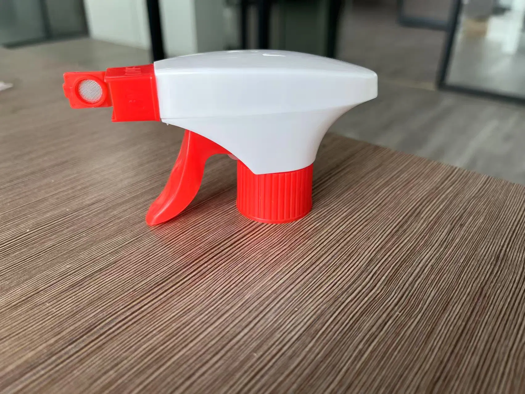 Good-Price High Quality Popular Dual Color on Shroud Foam Trigger Sprayer