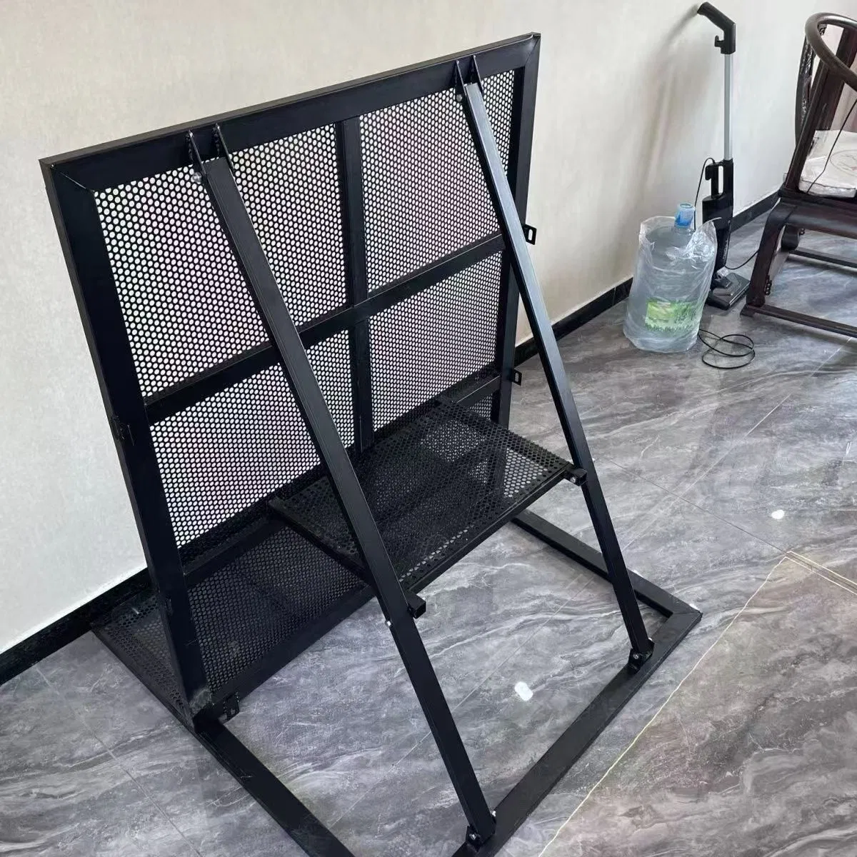 Durable Temporary Barriers for Road Safety and Crowd Management