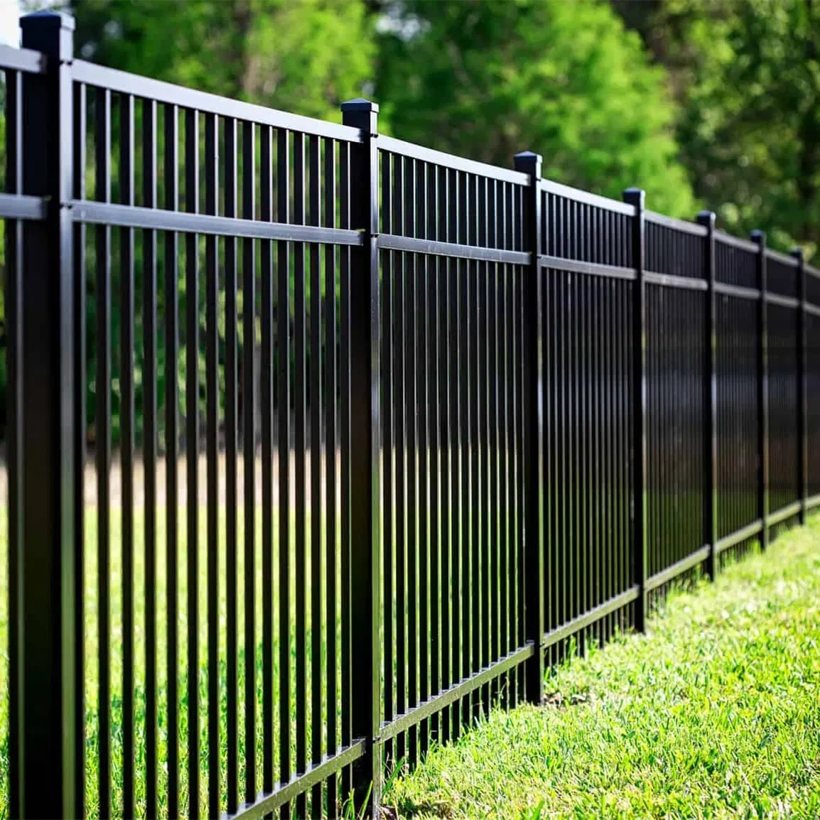 Heavy Duty Spear Top Steel Fence Security Powder Coated Metal Fence