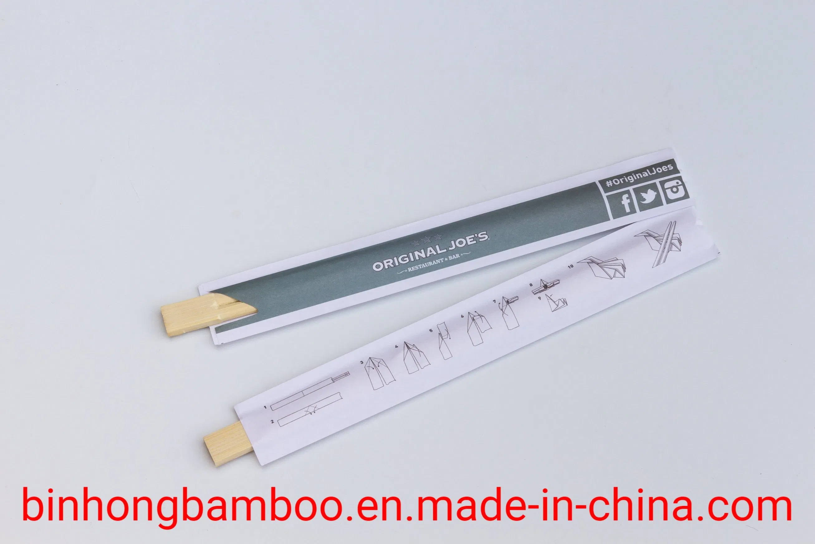 Disposable Round Bamboo Chopsticks Panda Pattern Printing Plastic Pack for Wholesale