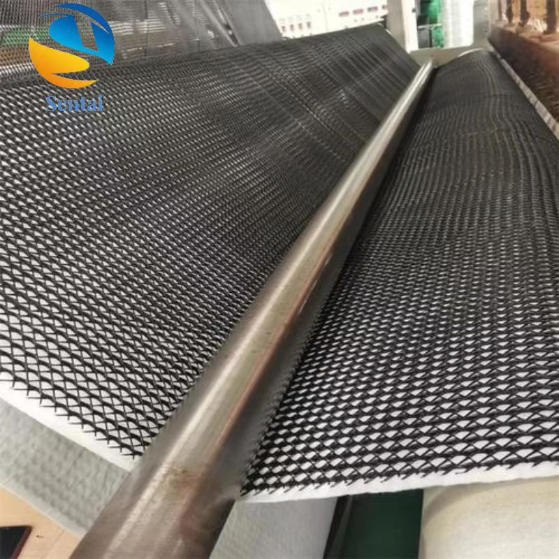 Three Dimensional Composite Drainage Network, Long and Short Silk Geotextile, Landfill Roadbed, Retaining Wall, Green Space Geotextile Drainage Network