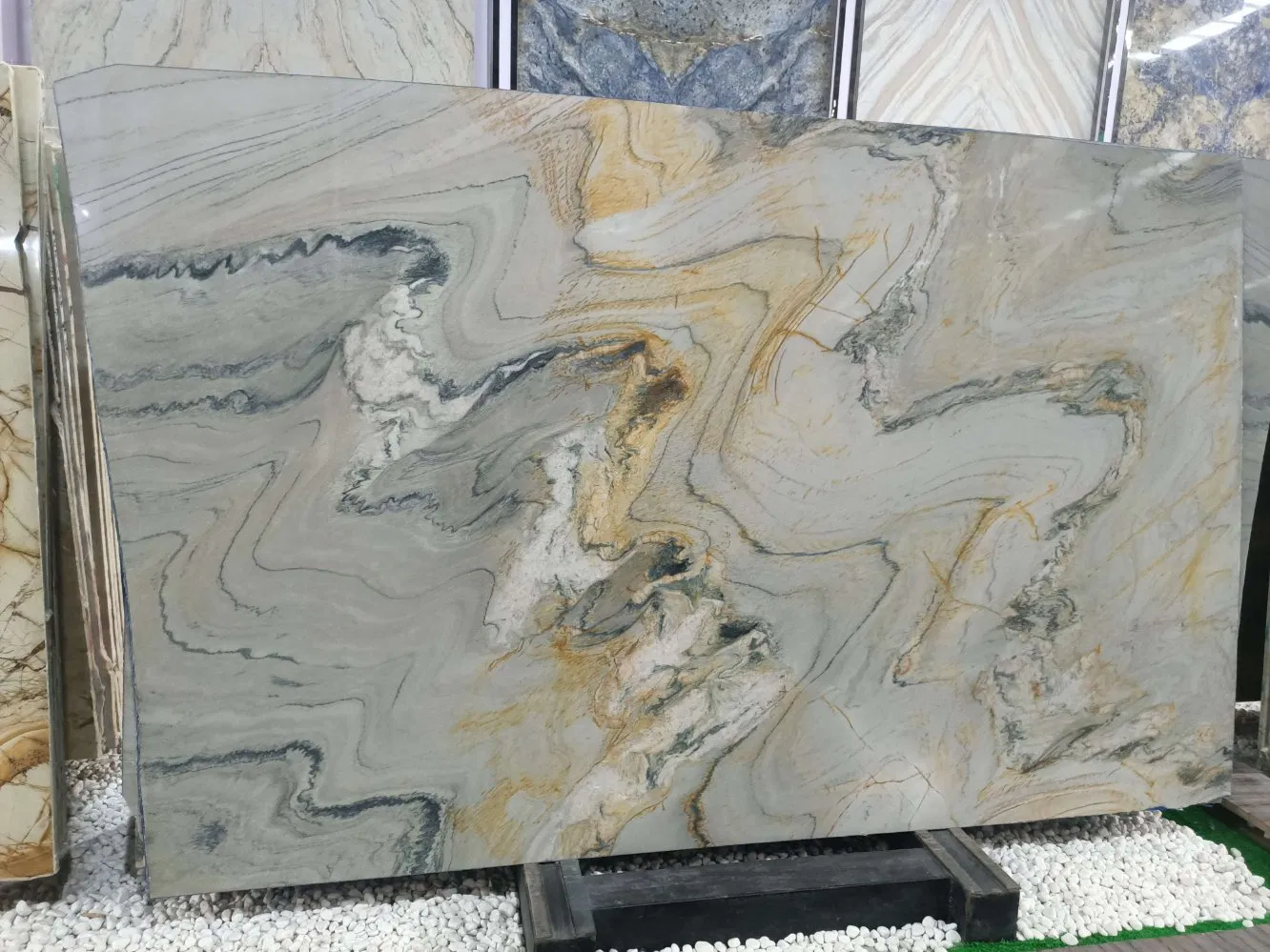 Macaubas Fatancy Quartzite for Slab Counter Top Tile