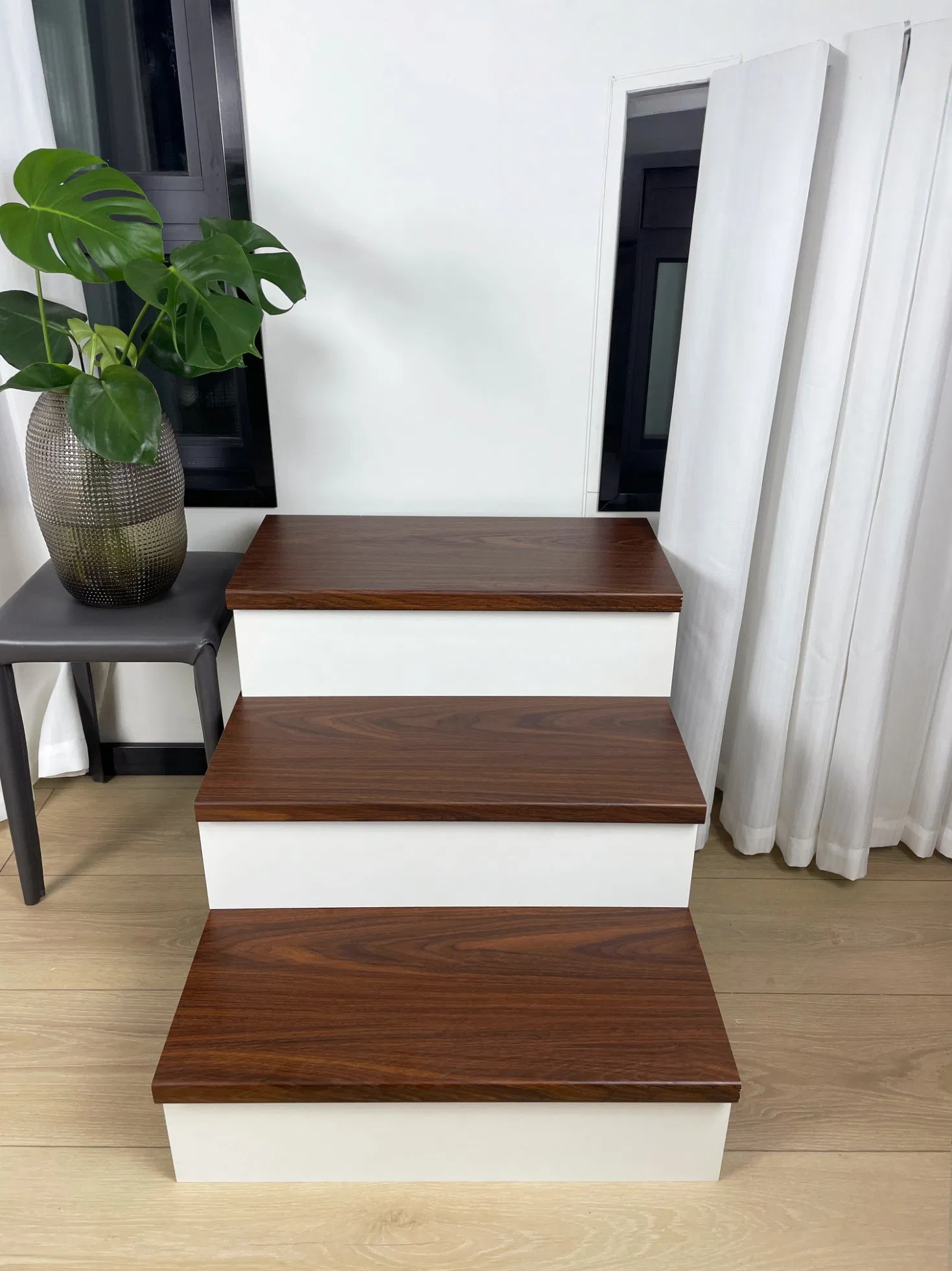 Contemporary Staircase Designs to Transform Your Living Space