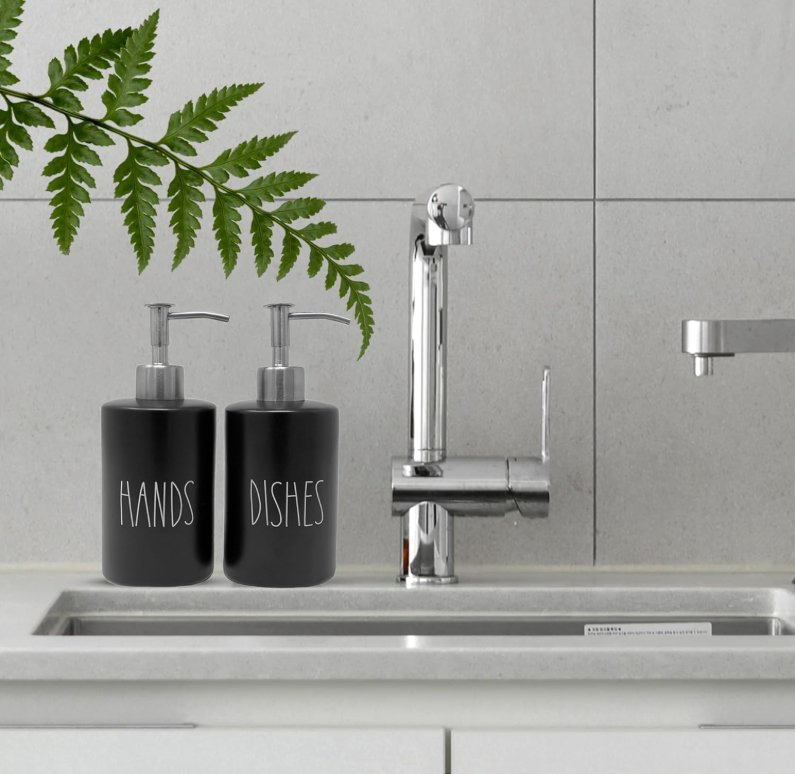 Plastic Pump Single Ceramic Dispenser for SPA Style Bathroom Accessories