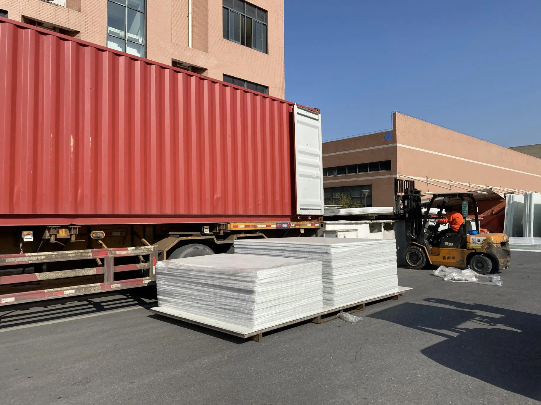 Lightweight Trailer 4X8 Fibreglass PP Plastic Composite Fiberglass Polypropylene Sandwich Honeycomb Core Cfrp Panels