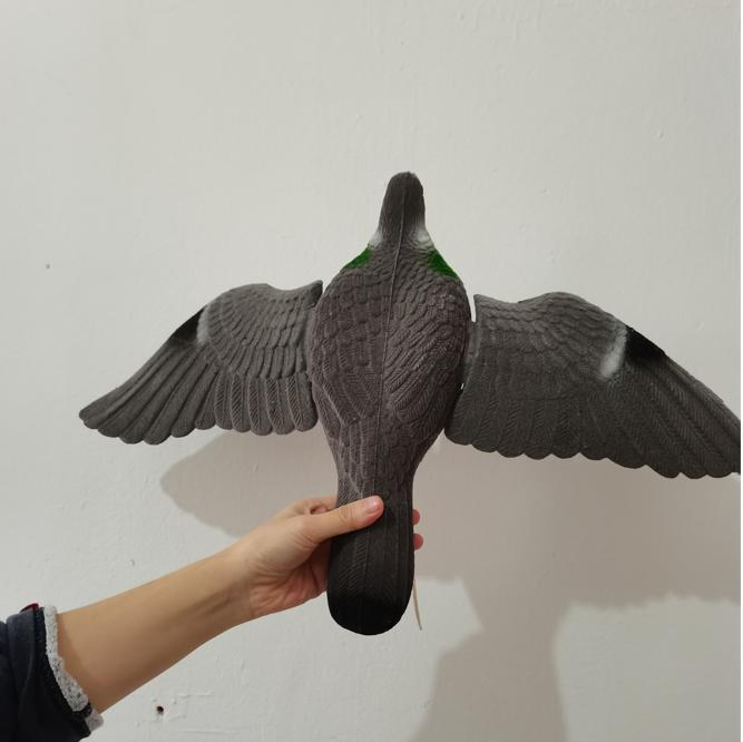 Simulation of Plastic Animals Flying Bird Hawk Pigeon Model Hunting Decoy Pest Control Garden Decorative Ornaments