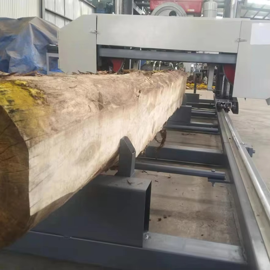 Станок ленточнопильный