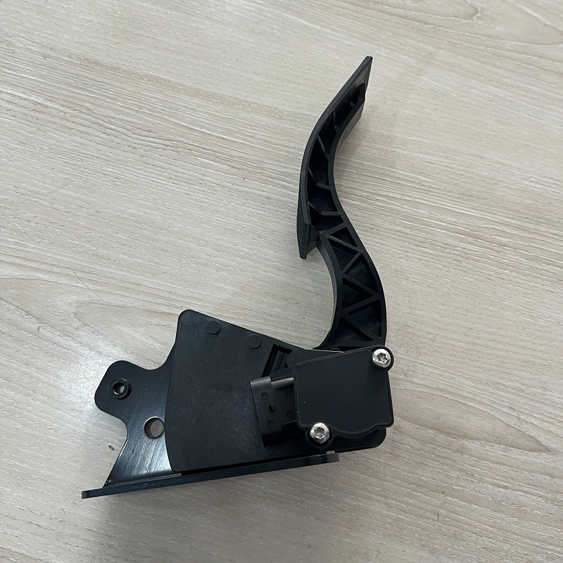 Electric Accelerator Pedal for IC Bus