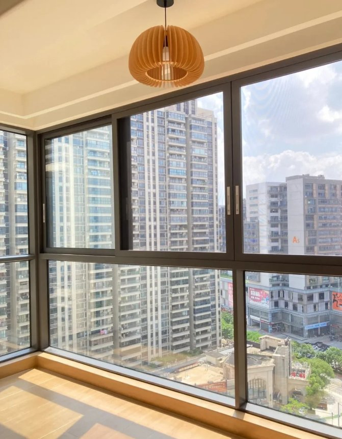 Chinese Origin Premium Alloy Sliding Window - Model No.: 85