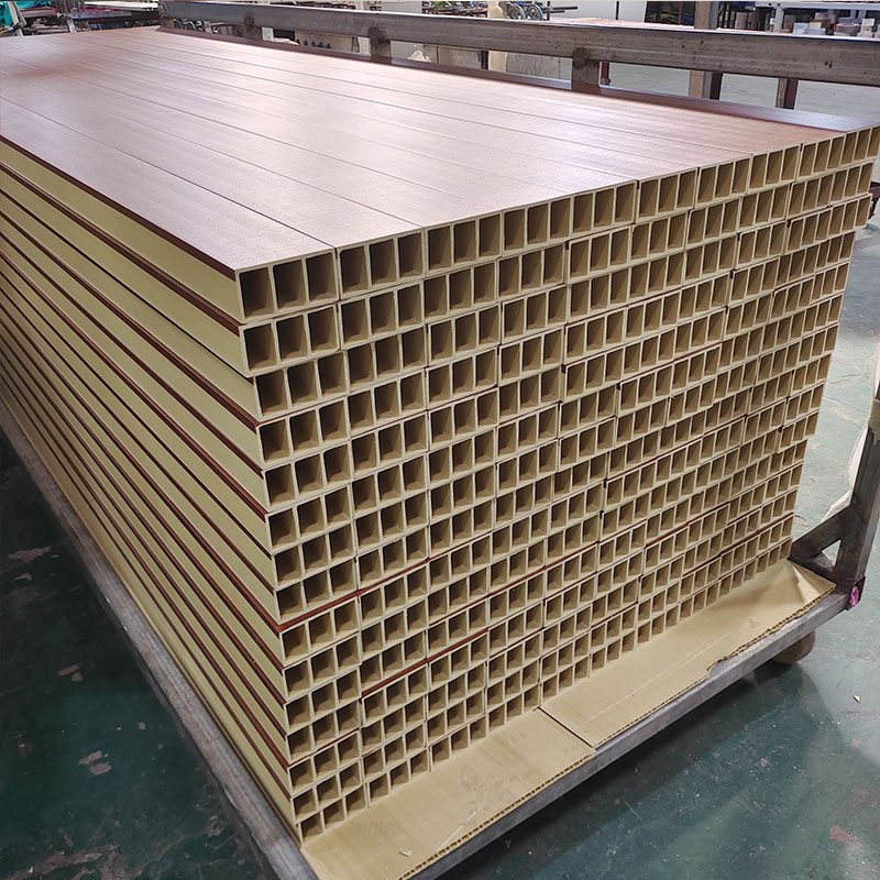 Easy Installation Squared Hollow Timber Tube WPC Column Ceiling