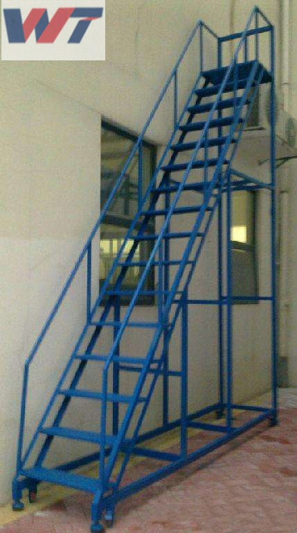 Galvanized Steel Step Warehouse Safety Rolling Ladder with Work Platform