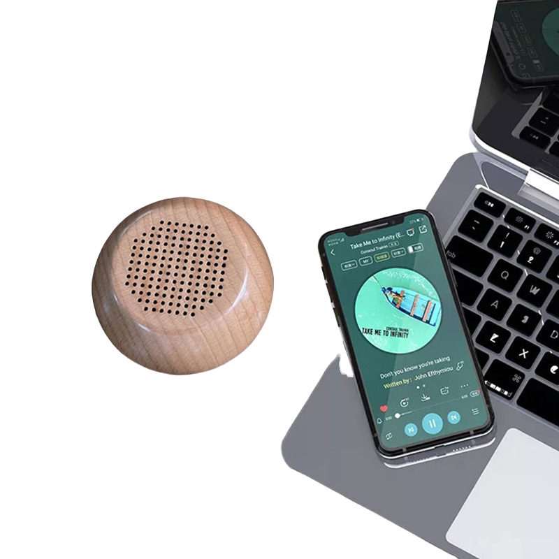 Creative Retro Wooden Mini Speaker Sport Style Small Stereo for Bluetooth Wireless Mobile Phone Speaker with Solid Wood Bass