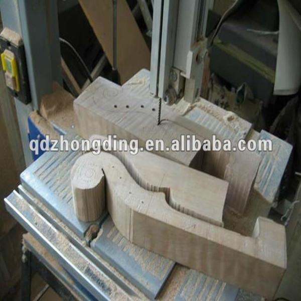 Ленточная пила по дереву компактная малогабаритная