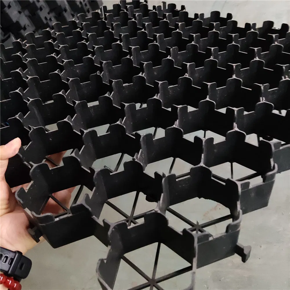 High Quality Plastic Honeycomb Permeable Grass Gravel Pavers Grid for Paddock Ground