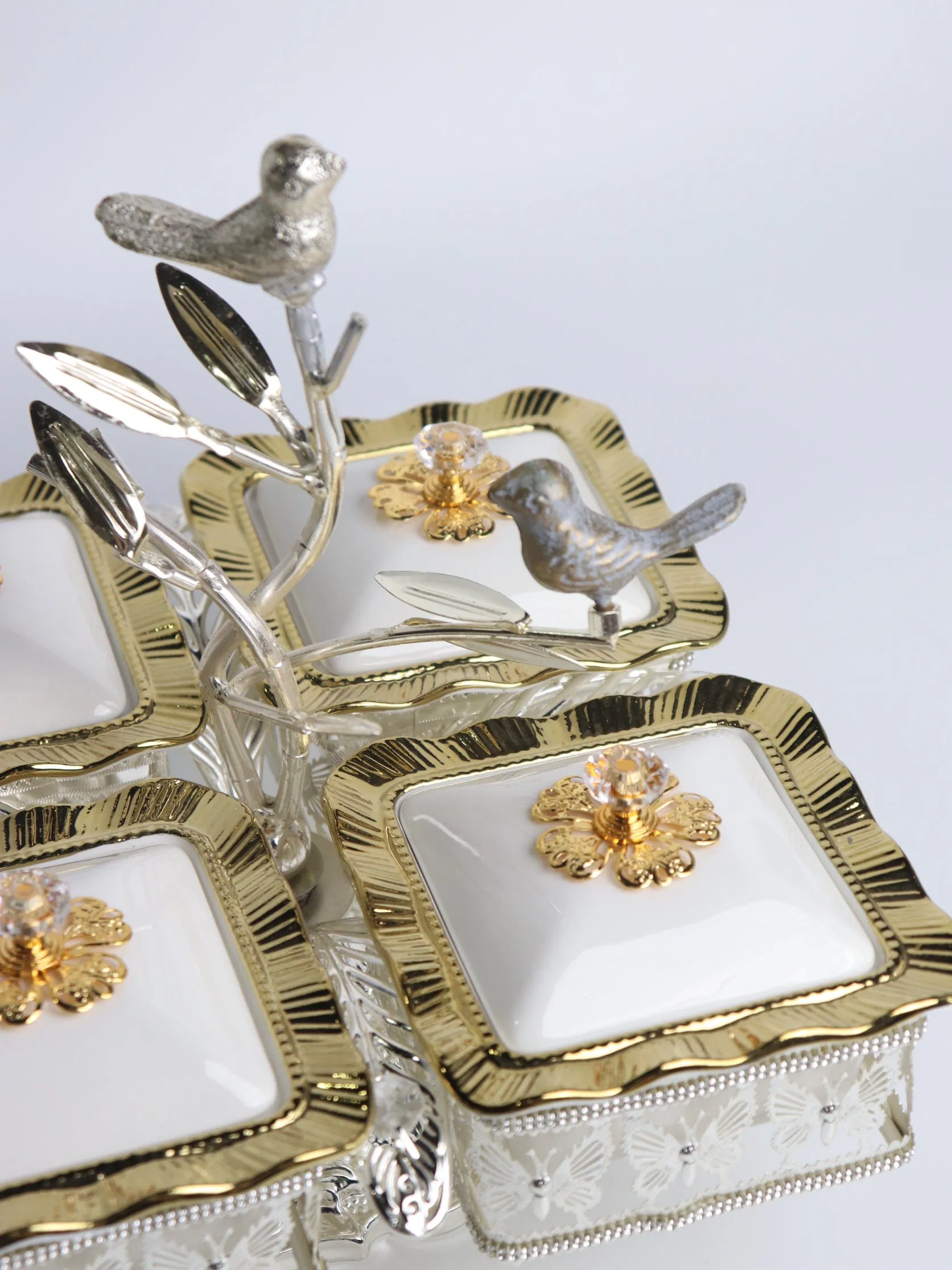 Home Ornament Gold-Plated Iron Frame with 4 Square Ceramic Bowl