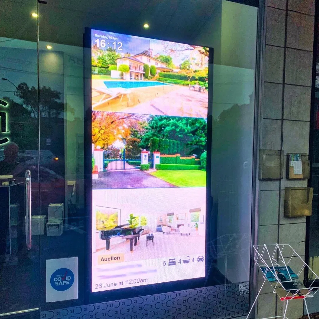 Retail Commercial Video Advertising LED Screen 1m*2m P2.5 Indoor High Brightness Window Retail Shop 3D Advertising LED Screen