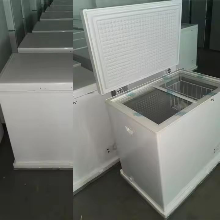 DC Power 150L Deep Ice Cream Refrigerator Curved Sliding Glass Door Freezer