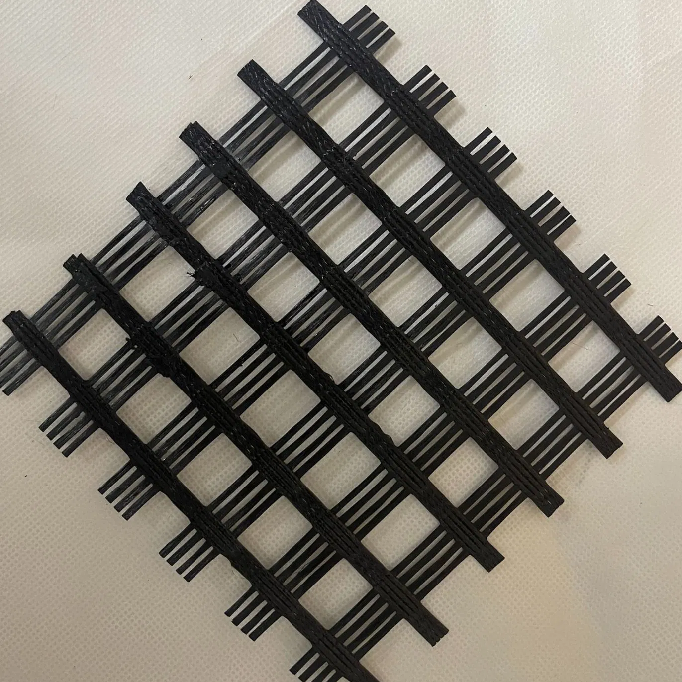 Repairing Corrosion-Resistant 80kn Fiberglass Geogrid with Old Road