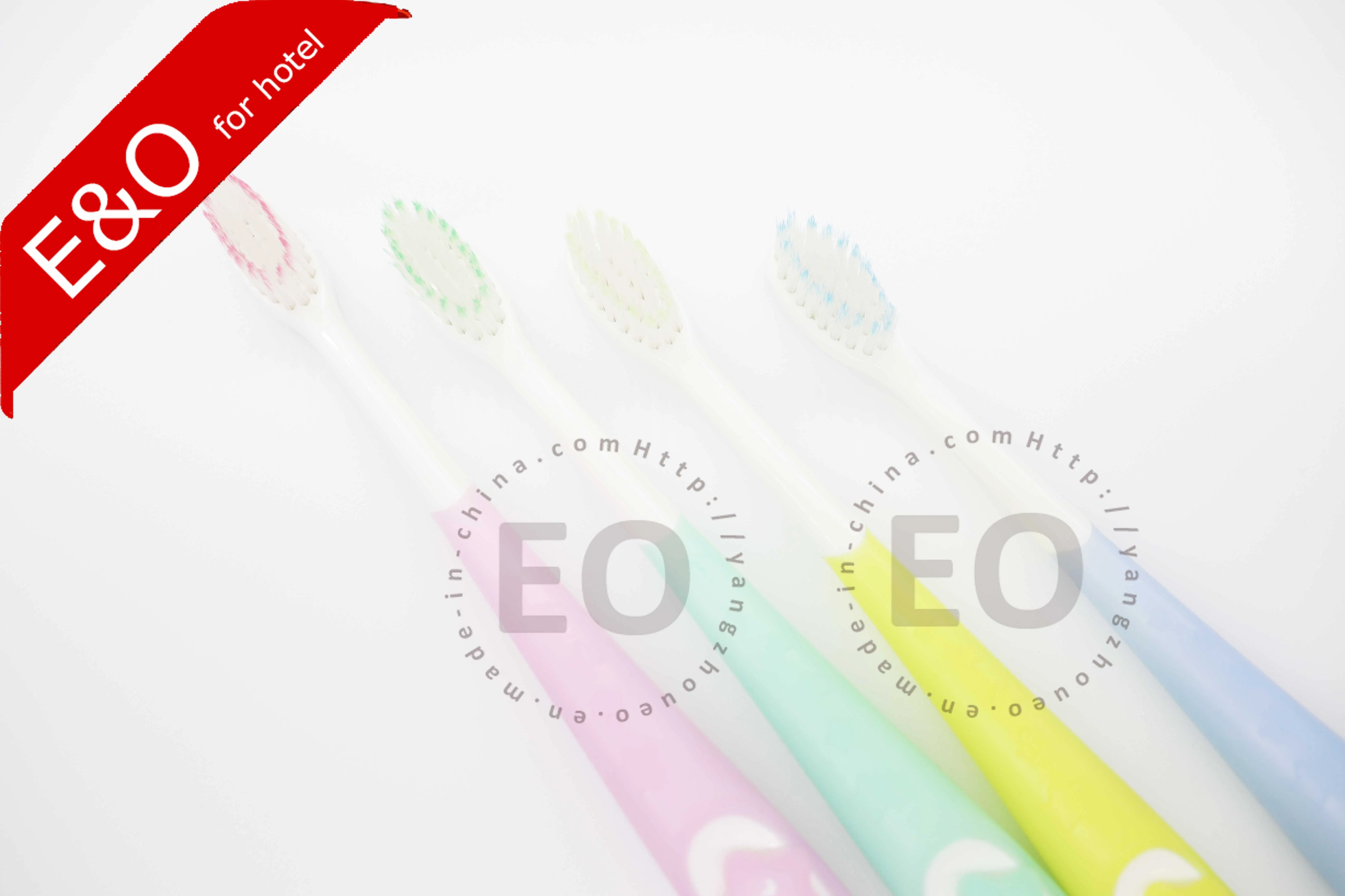 Toothbrush Kids/Children Tooth Brush/Child Toothbrush with Cute Handle