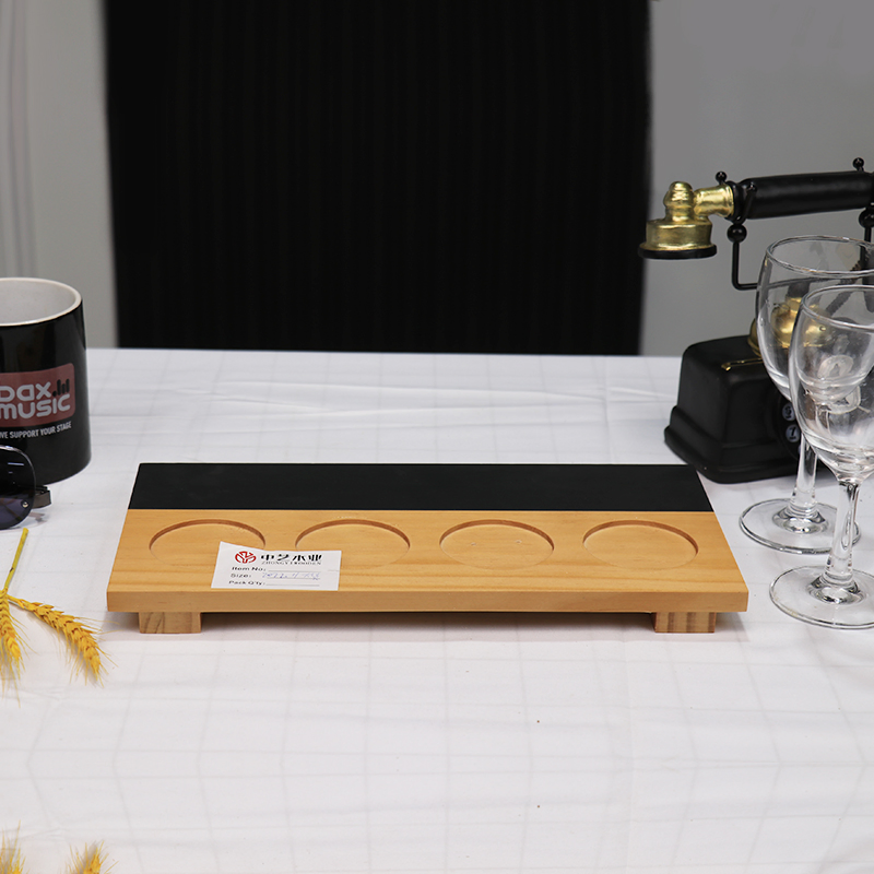 Деревянная подставка для пивных бокалов с ручкой