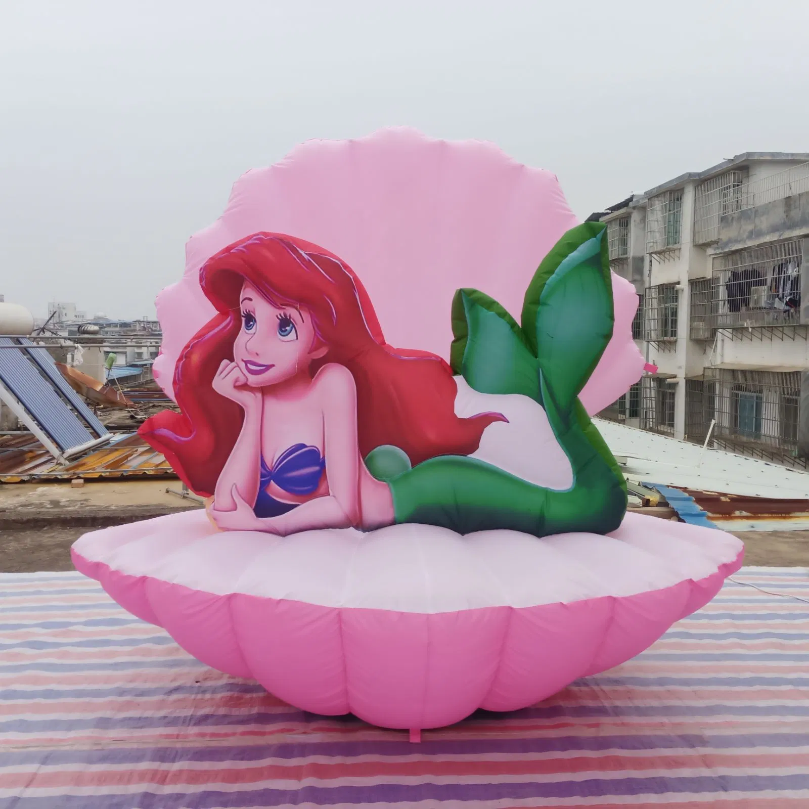 Giant Inflatable Little Mermaid on Shell, Fairy Tale Themed Event Inflatable Model