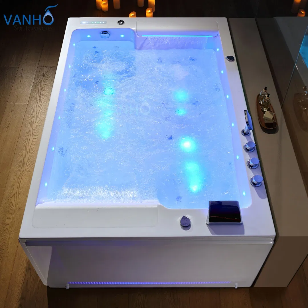 Угловая акриловая ванна с гидромассажем и панелью управления