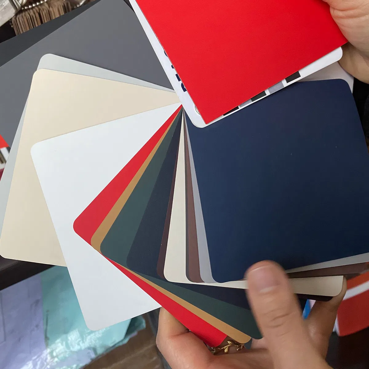 Stable Performance High Reliability Spl New Environmentally Friendly Irregular Coating Decorative Material Currently on The Market