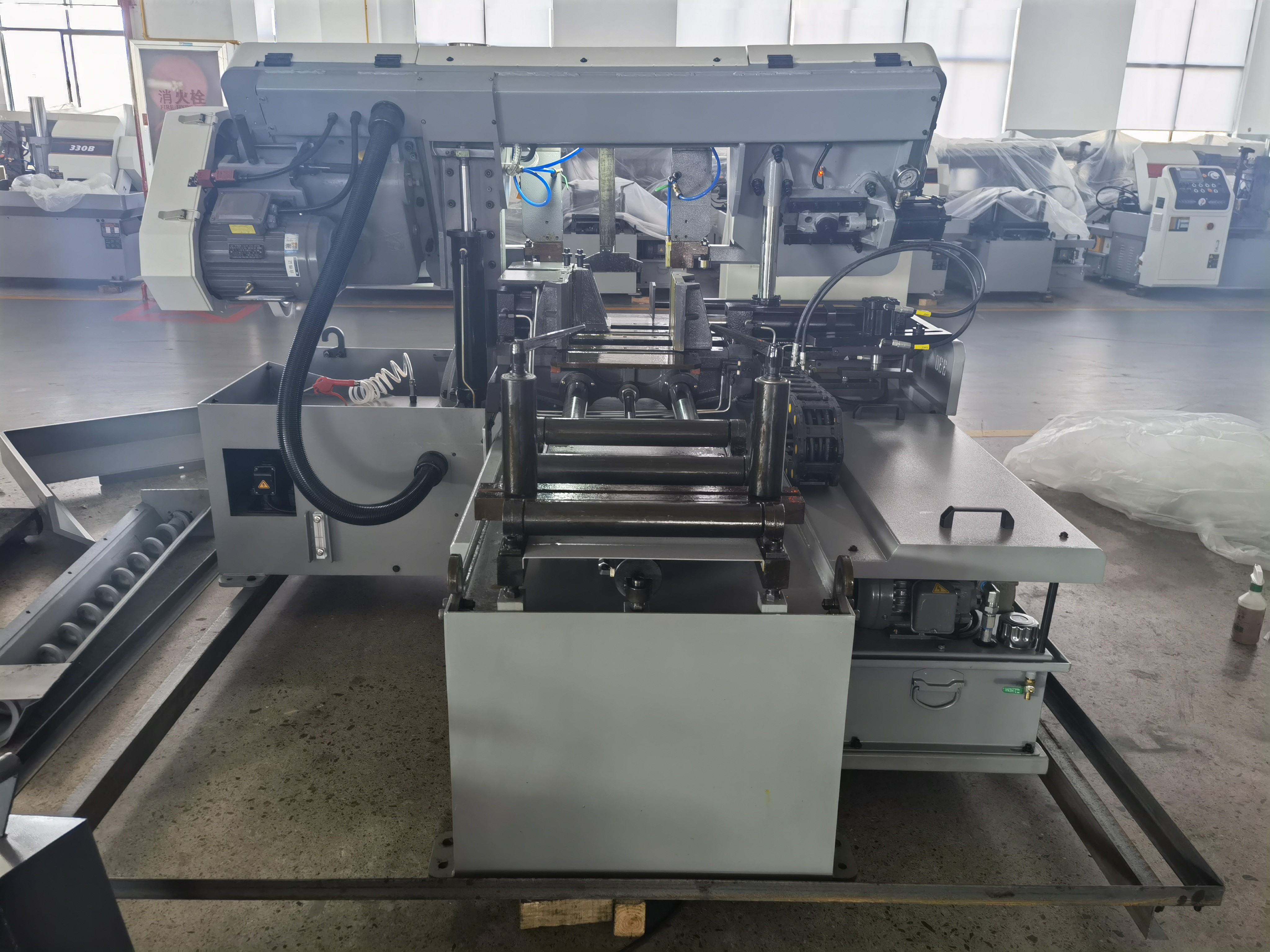 Станок ленточнопильный горизонтальный автоматический 430B