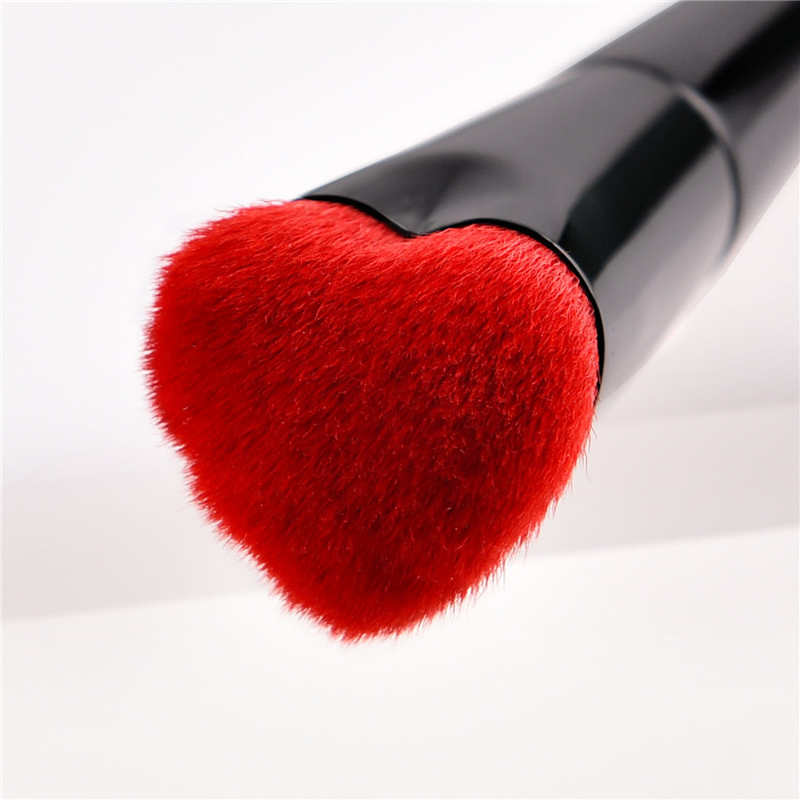 Wholesale Premium Synthetic Foundation Brush Face Powder Blush Heart Shape Single Makeup Brush