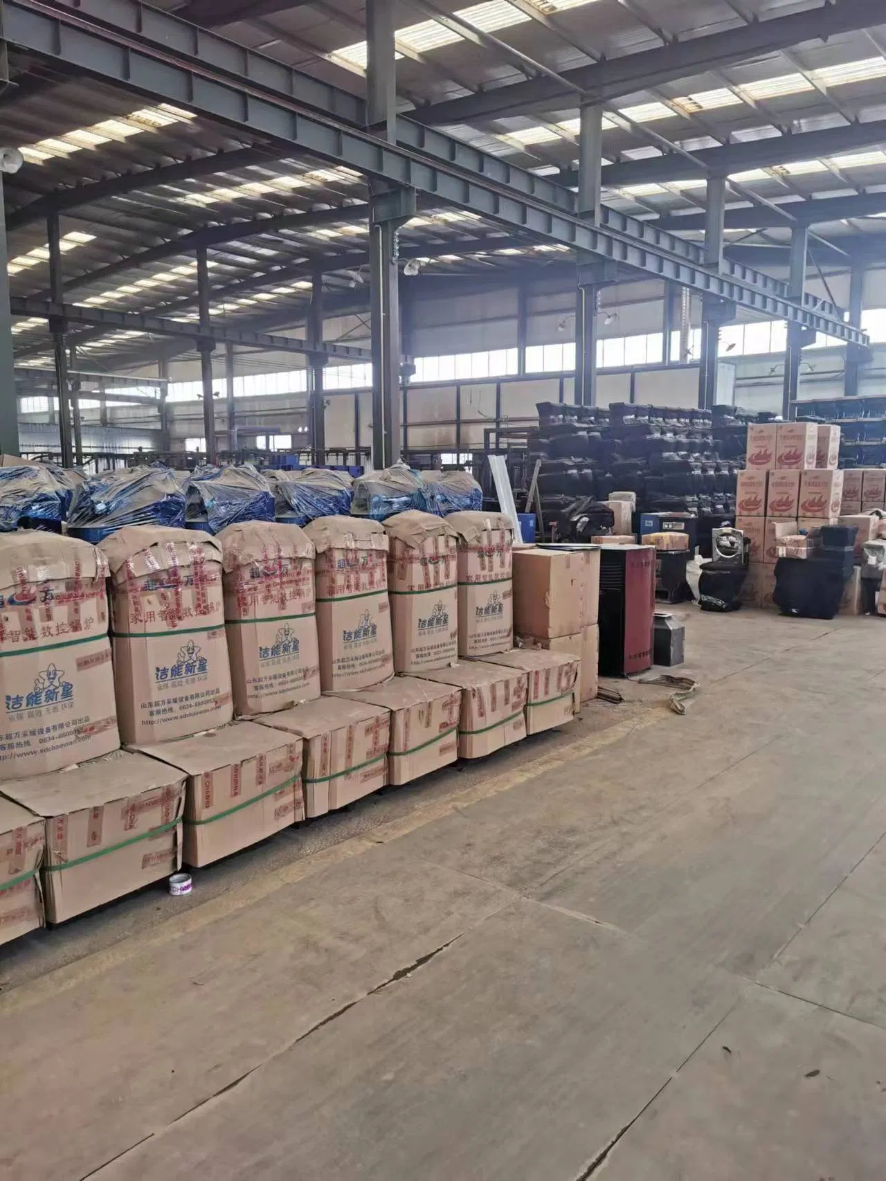 High Efficiency Pellet Fireplace Automatic Feeding Wood Pellet Stove