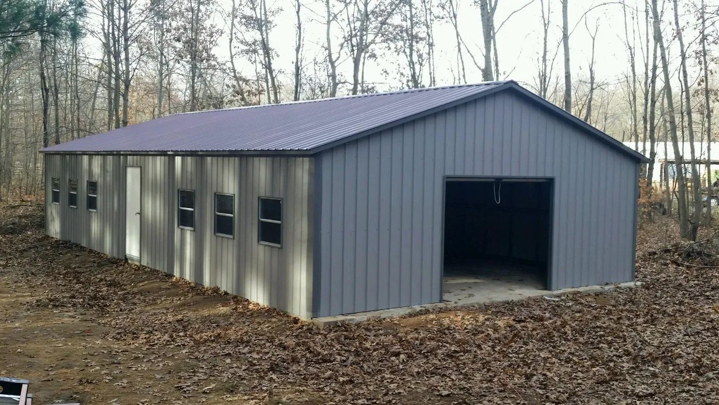 China Prefab House Manufacturer Double-C Sandwich Panel Large-Span Steel Structure Prefab House